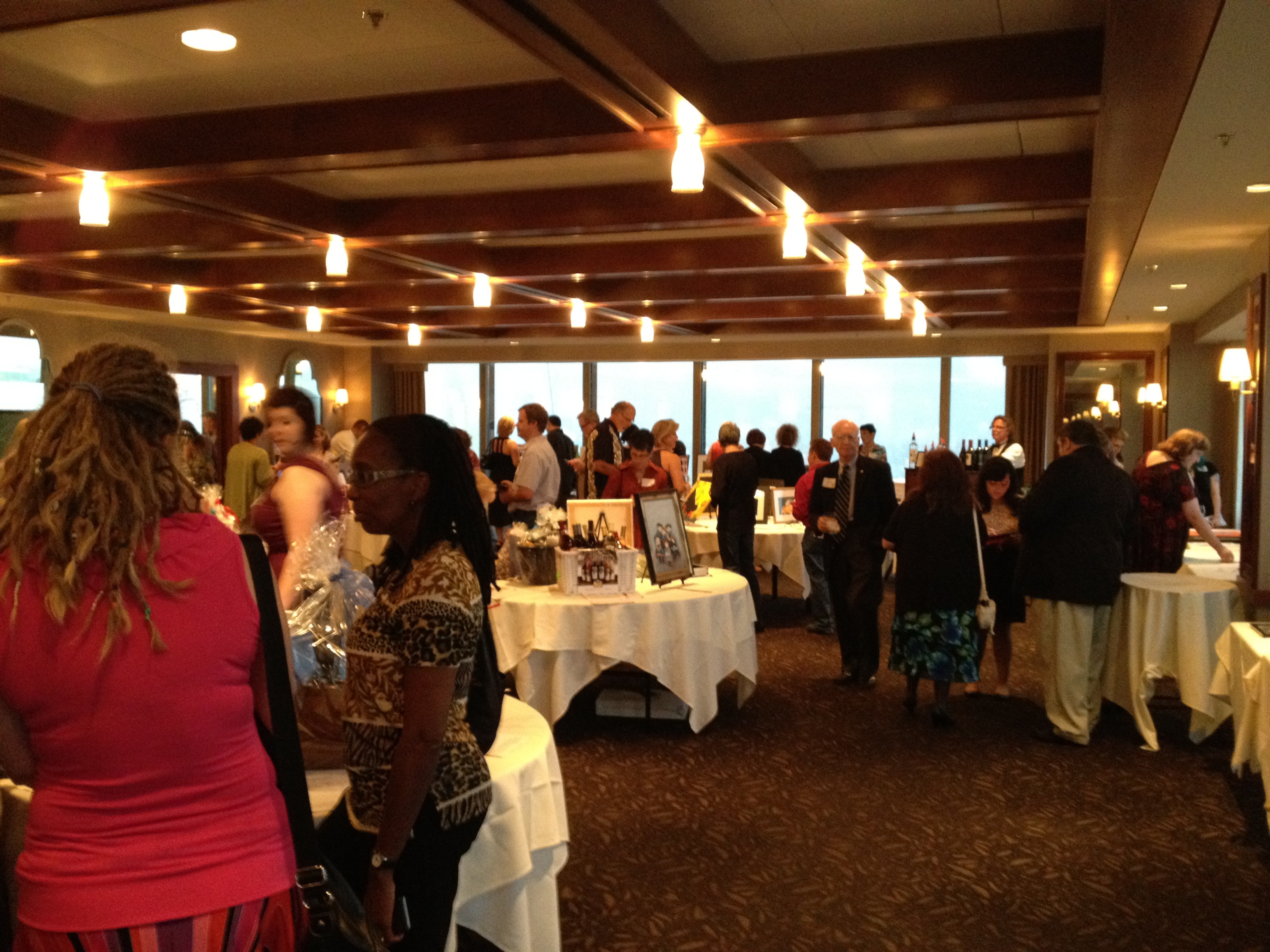 The River Club's dining hall
