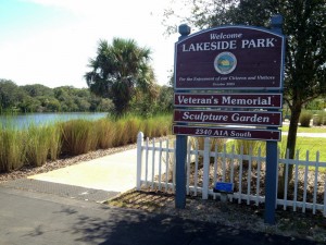 Lakeside Park Entrance